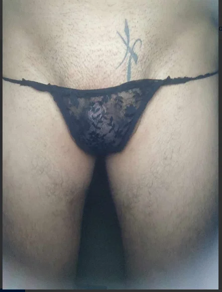XXX Porn Photo of Nude giorgosthonggayyy 11