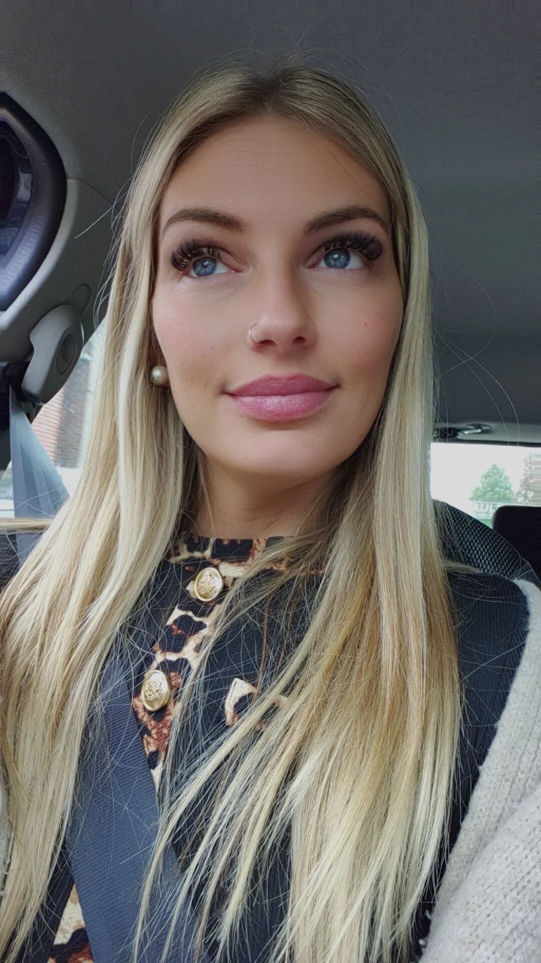 XXX Porn Photo of Nude Ly_die 9