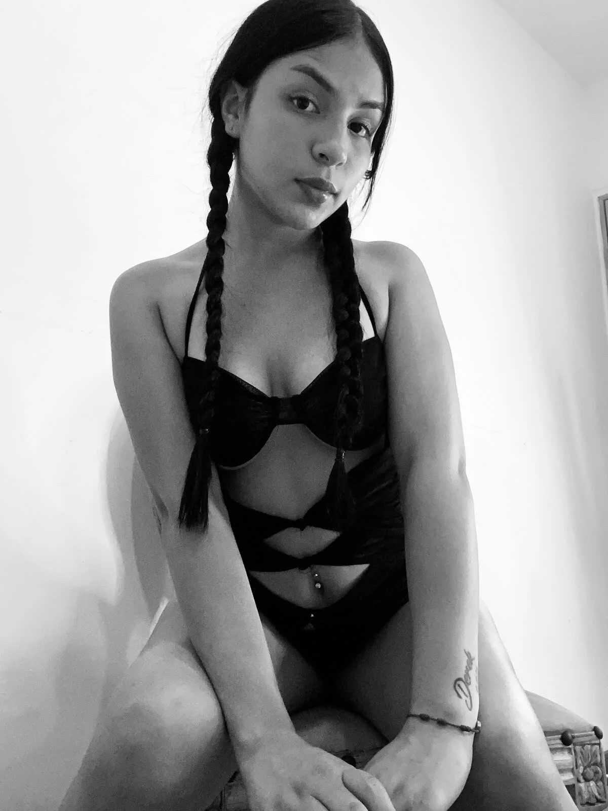 XXX Porn Photo of Nude violeta_gomez_5 3