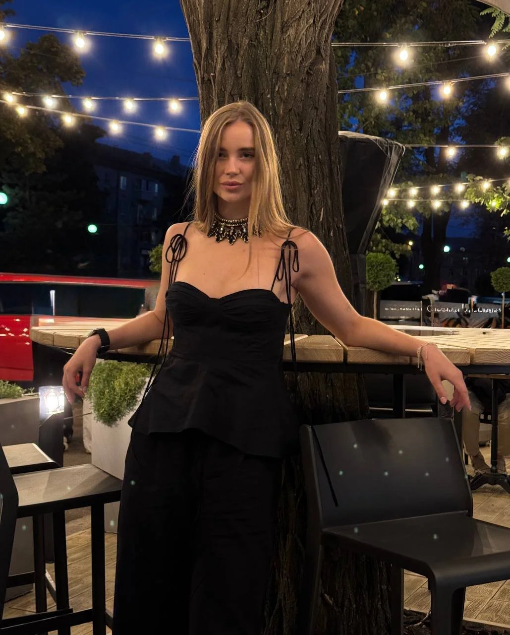 XXX Porn Photo of Nude Mia_Luxes 25
