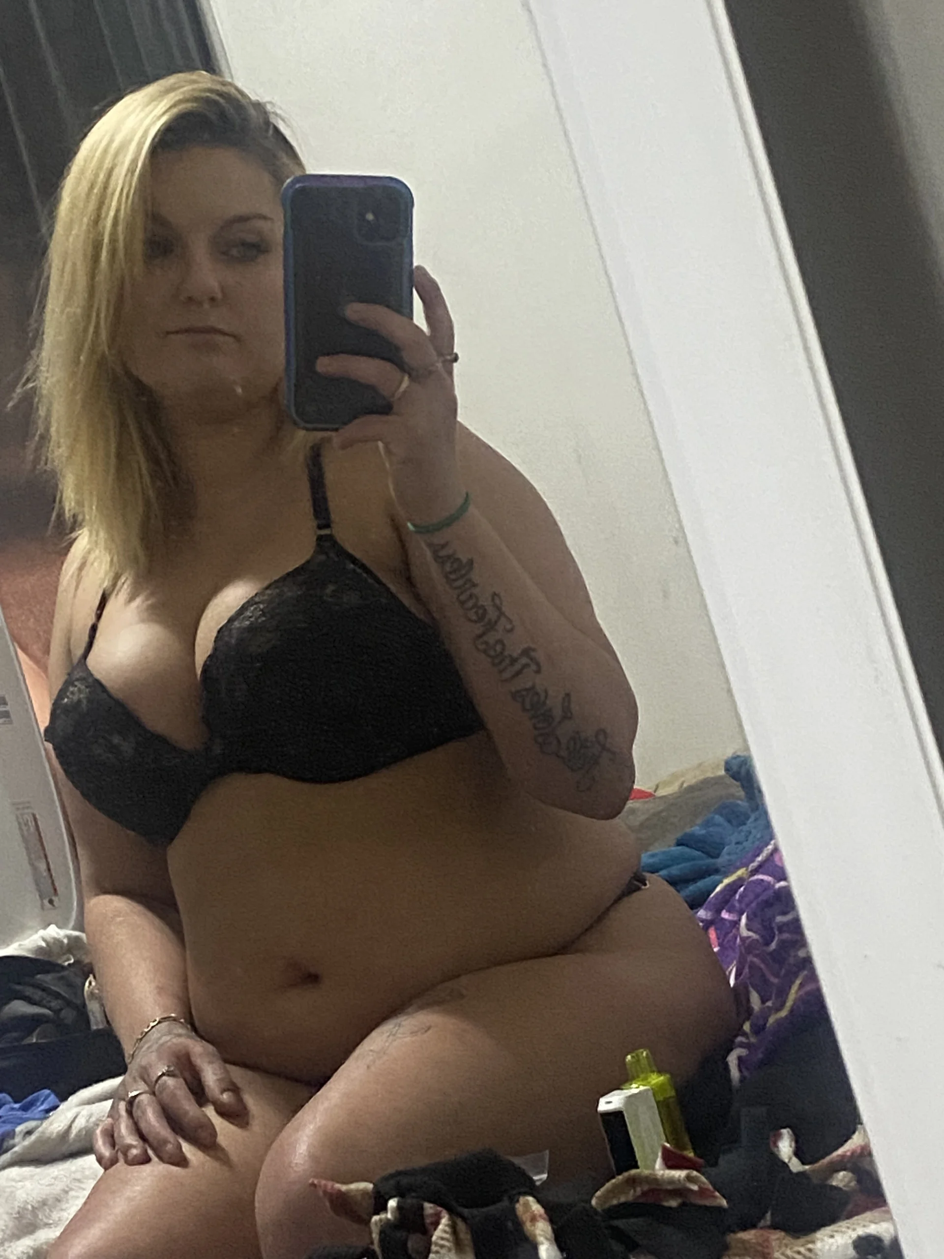 XXX Porn Photo of Nude LilHoochie 2