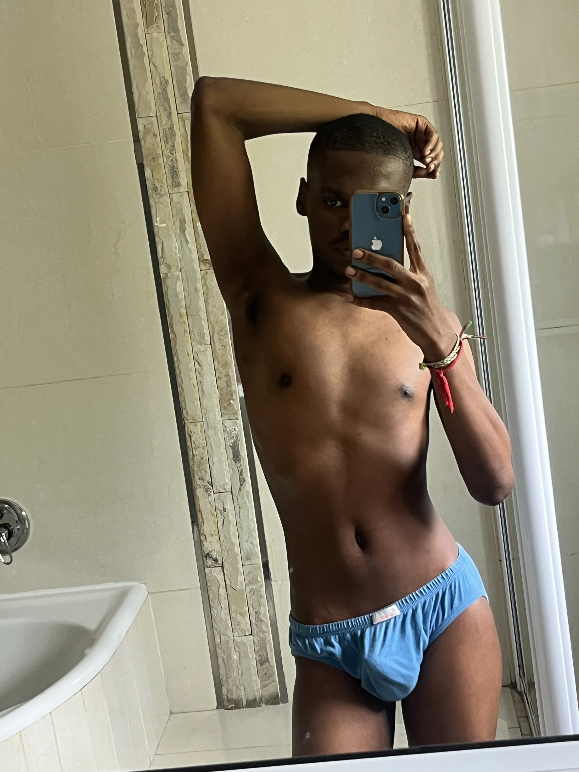 XXX Porn Photo of Nude BigAndBeaut 3