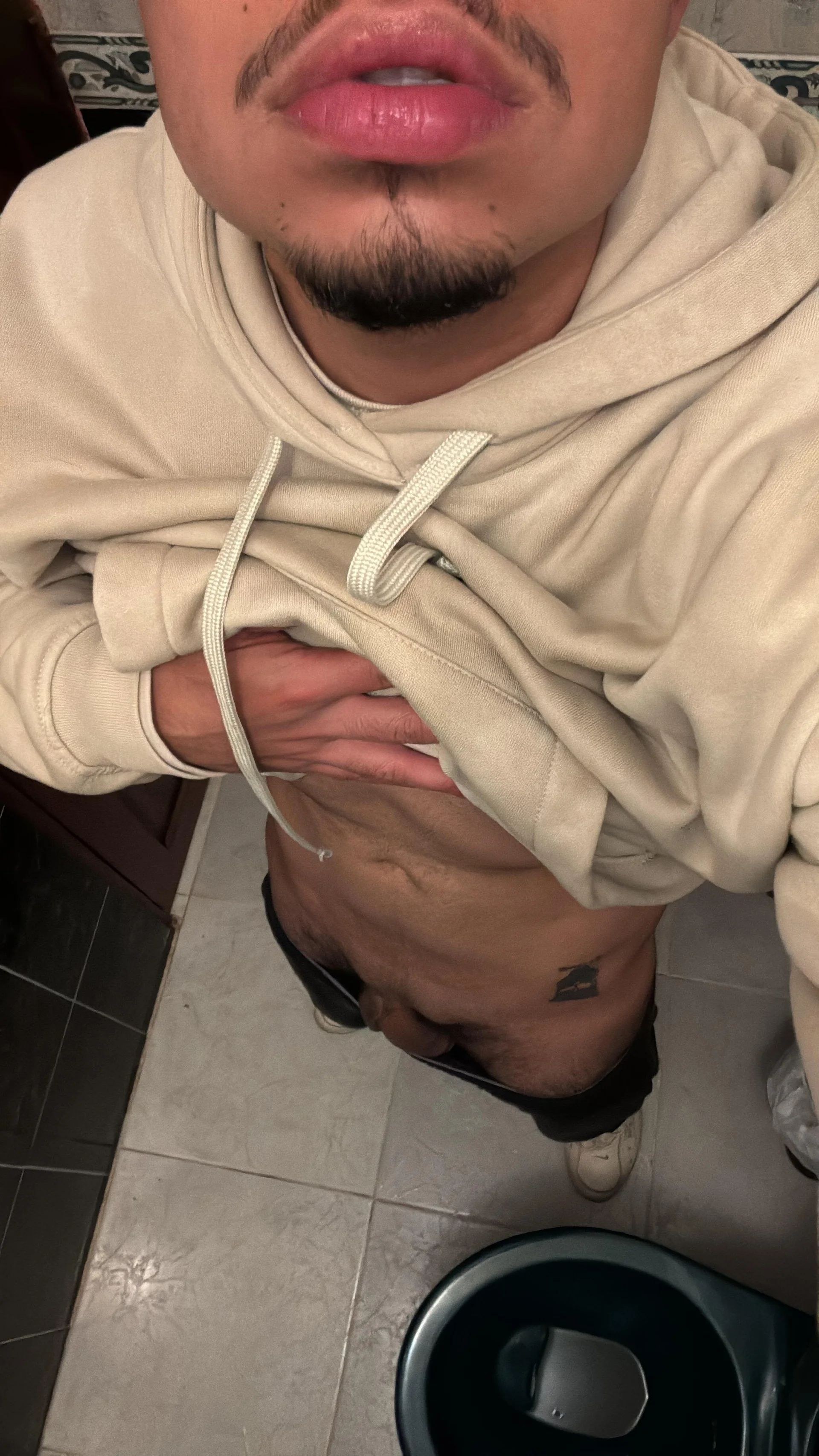 XXX Porn Photo of Nude Pull_bershh 7