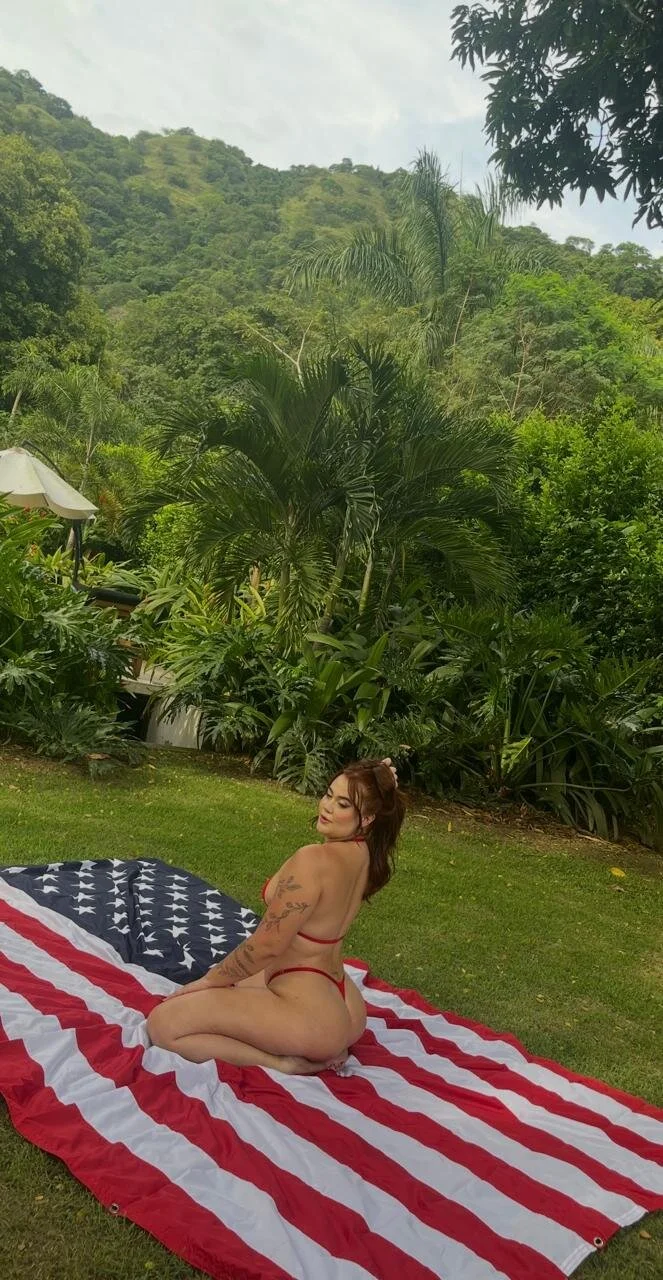 XXX Porn Photo of Nude Emilia_monroe 11