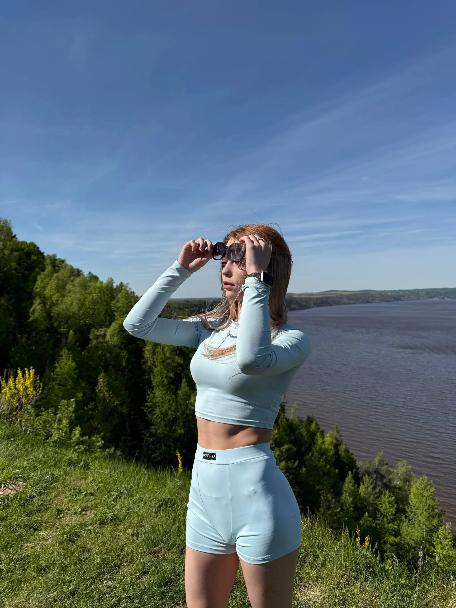 XXX Porn Photo of Nude EmilieLong 13