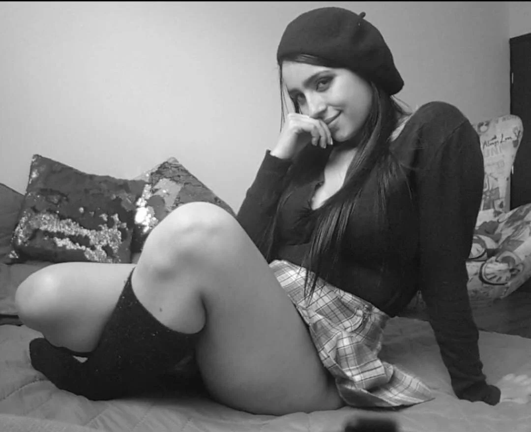 XXX Porn Photo of Nude alicewilloww 1