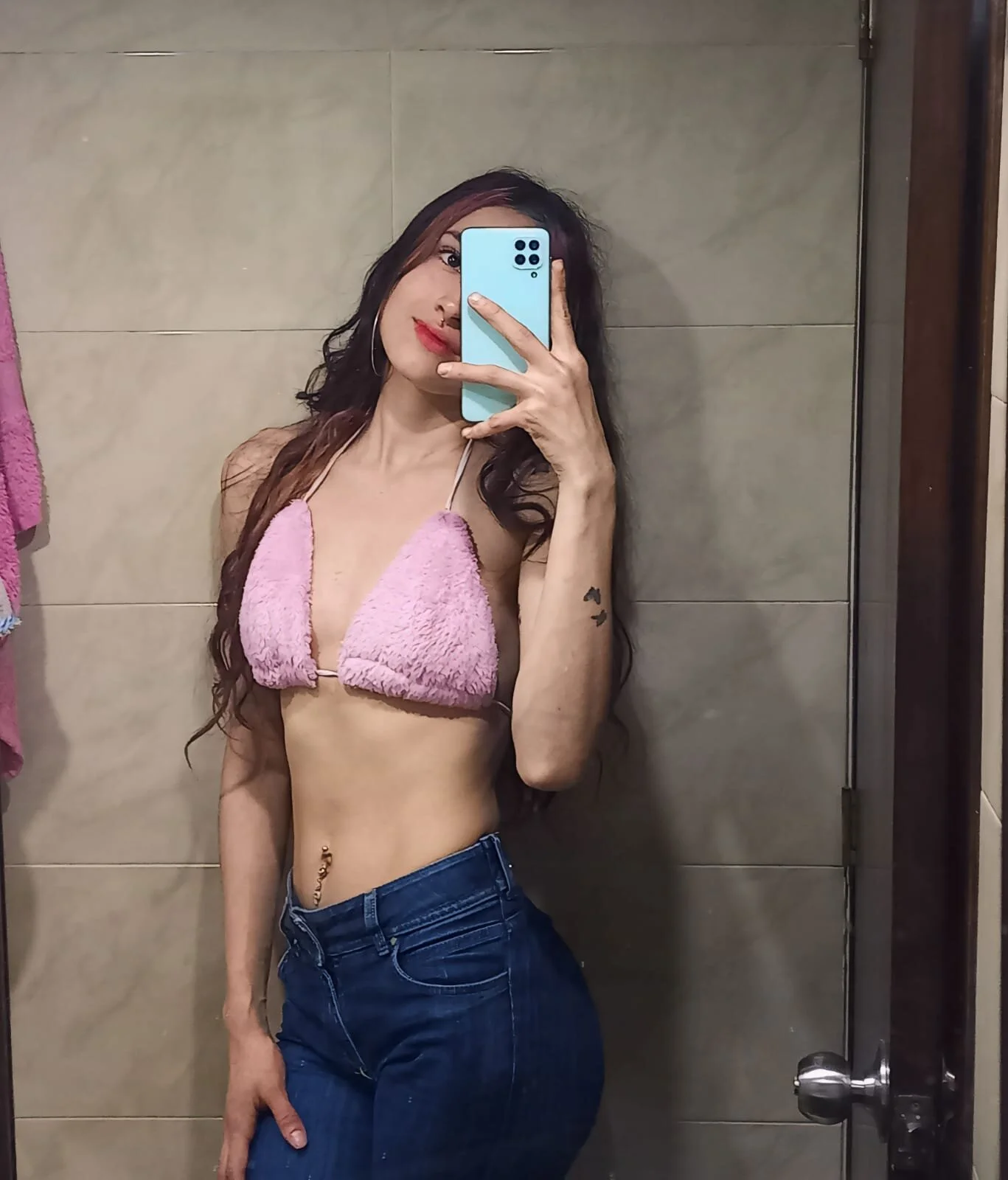 XXX Porn Photo of Nude baihu_jin 4