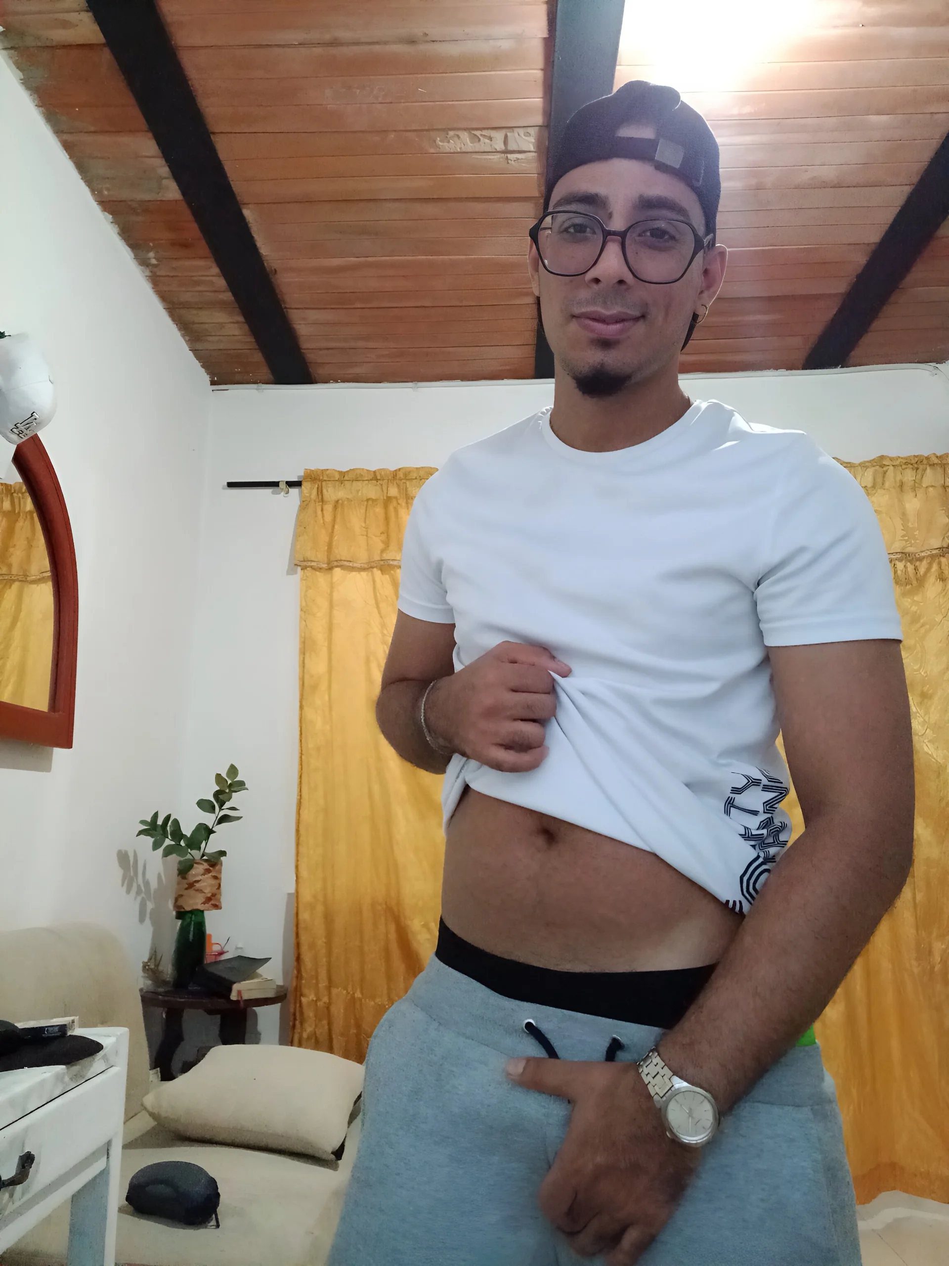 XXX Porn Photo of Nude bonehur 6