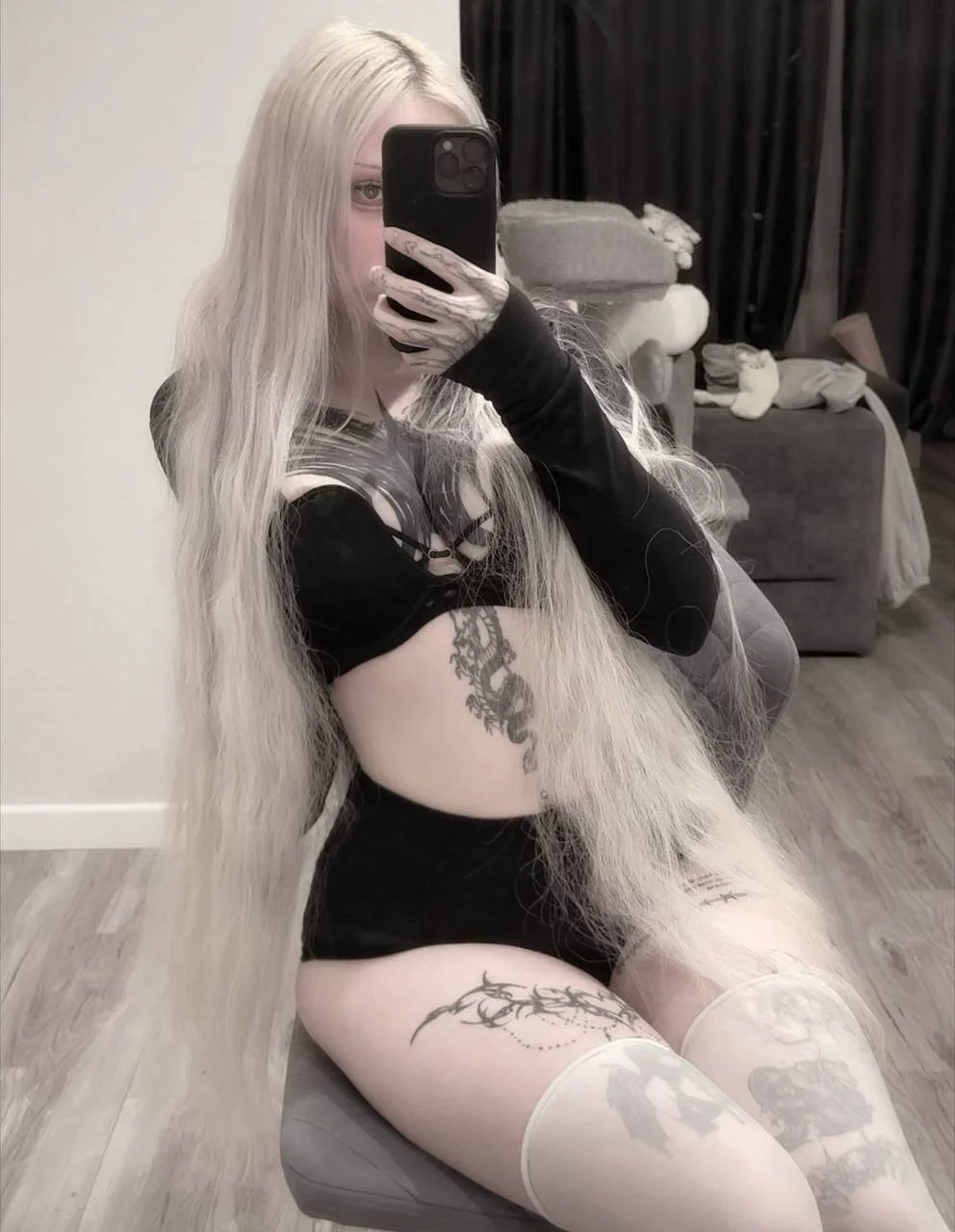 XXX Porn Photo of Nude hikmurr 18
