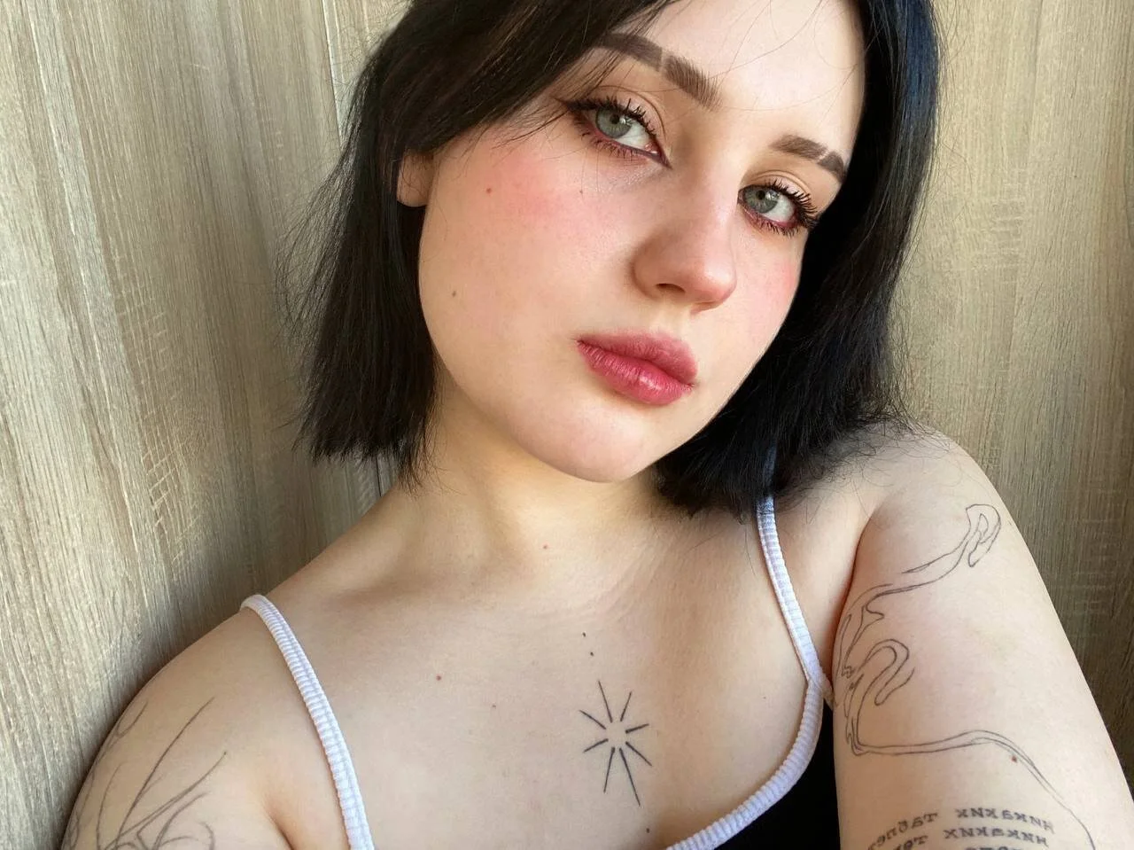 XXX Porn Photo of Nude MollyKasaguno 3