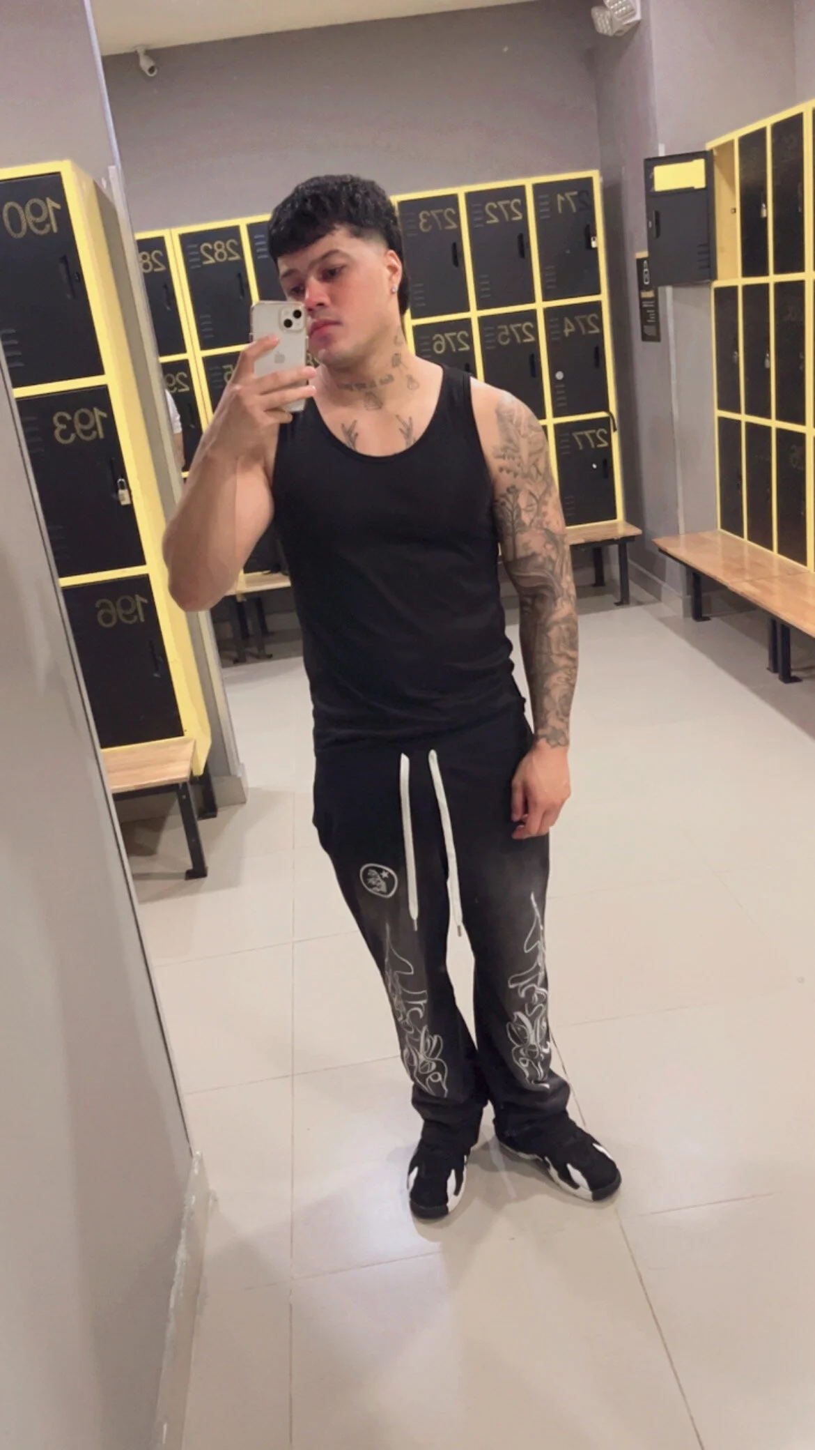 XXX Porn Photo of Nude Pedro_x777 1