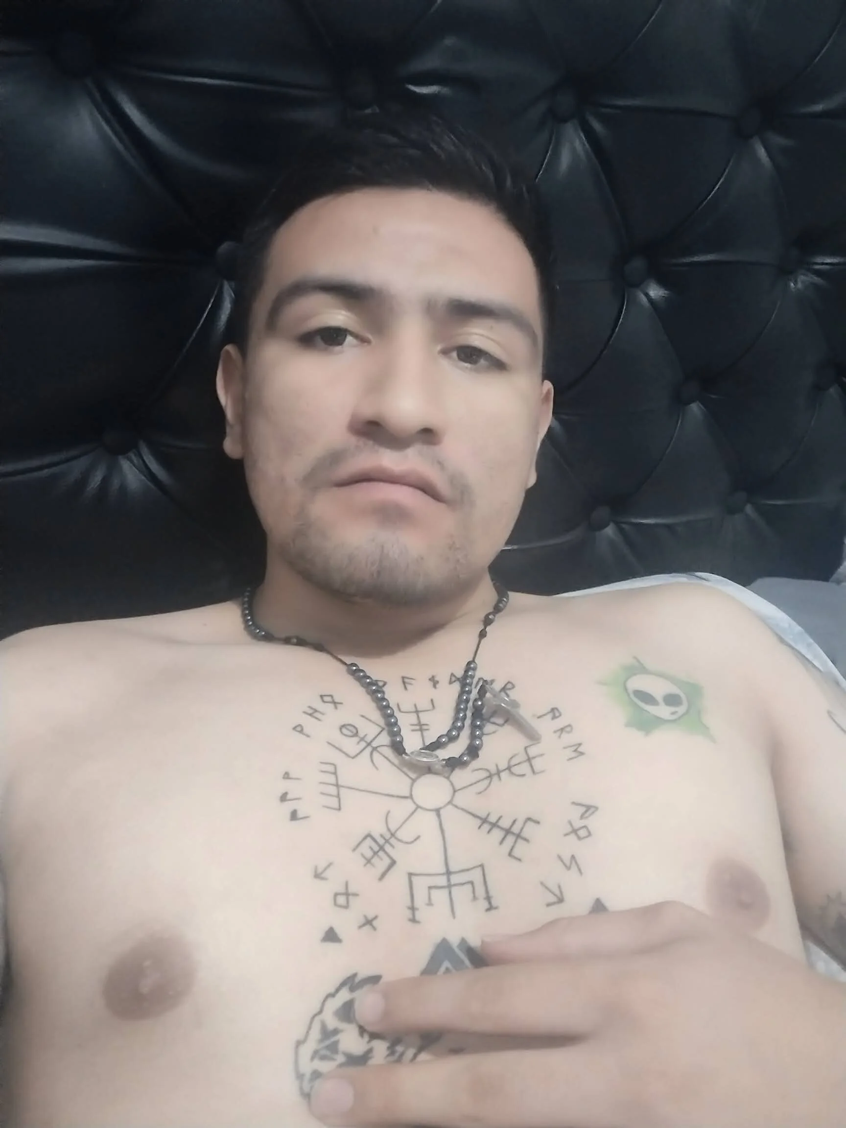 XXX Porn Photo of Nude Andresfelipedogg 10