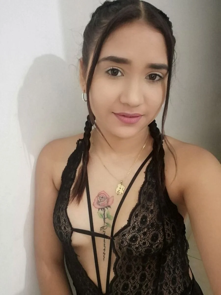 XXX Porn Photo of Nude arisens 14