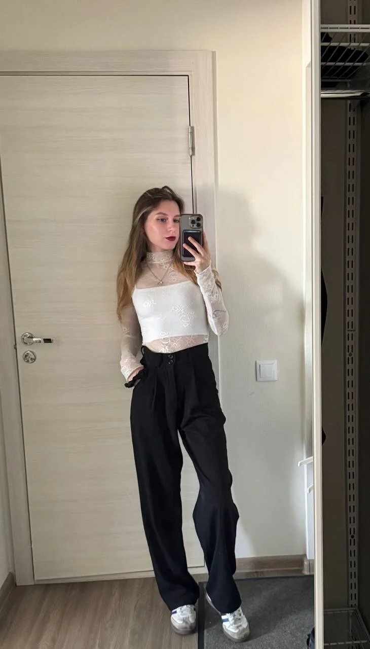 XXX Porn Photo of Nude GabrielleLynchard 8
