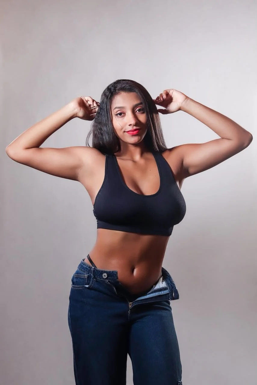 XXX Porn Photo of Nude monserratt01 7