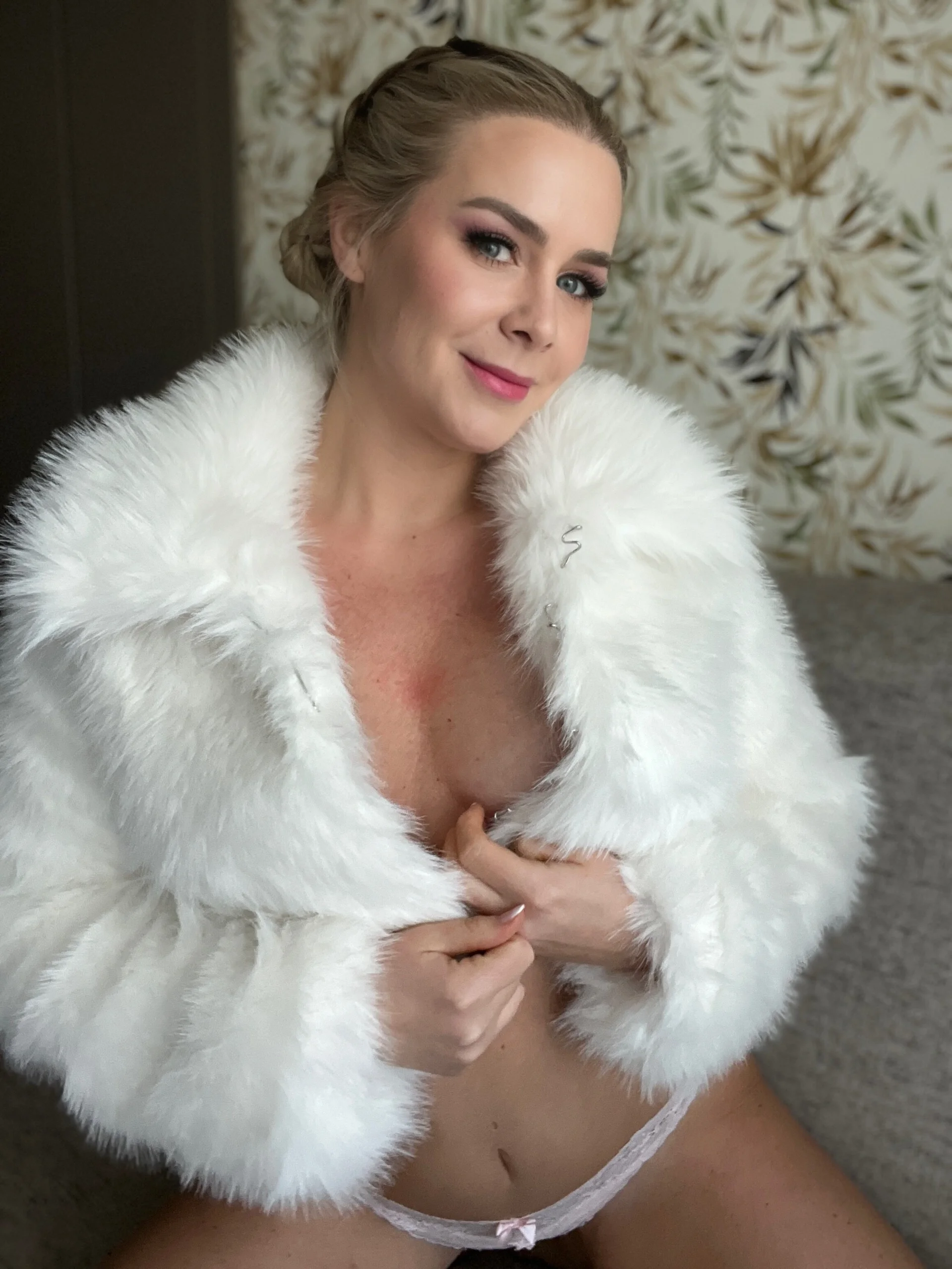 XXX Porn Photo of Nude Emma4youuu 6