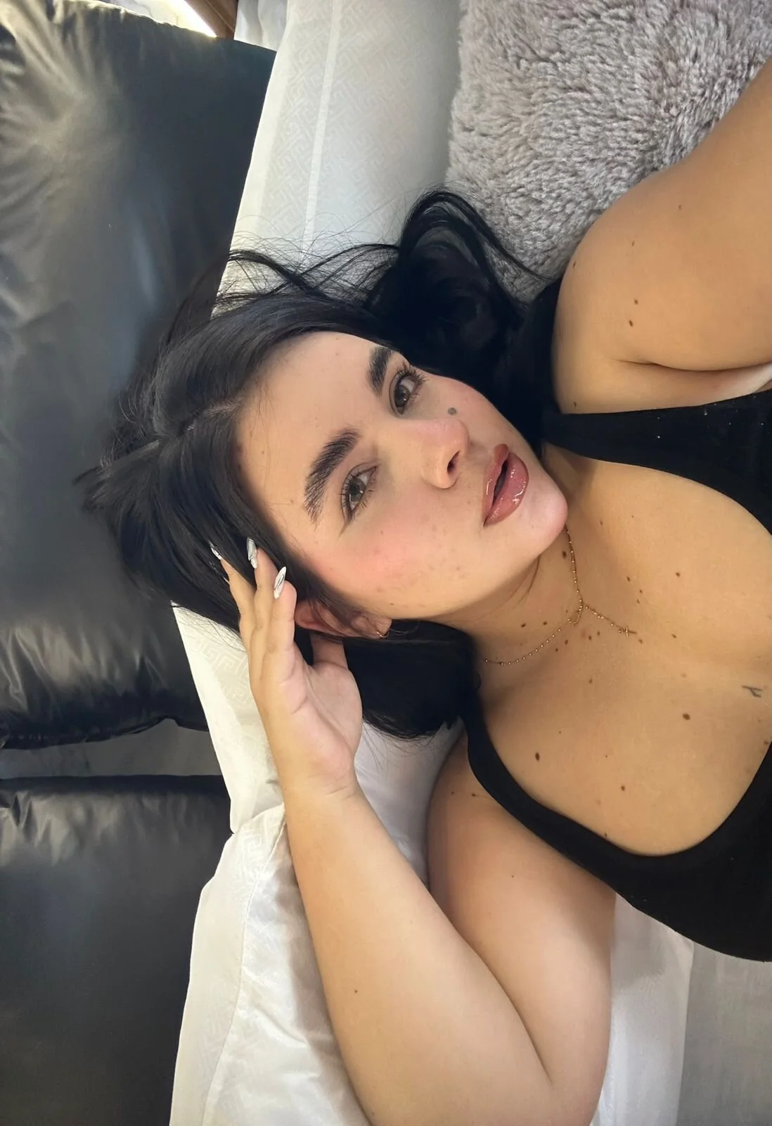XXX Porn Photo of Nude its_persy 16