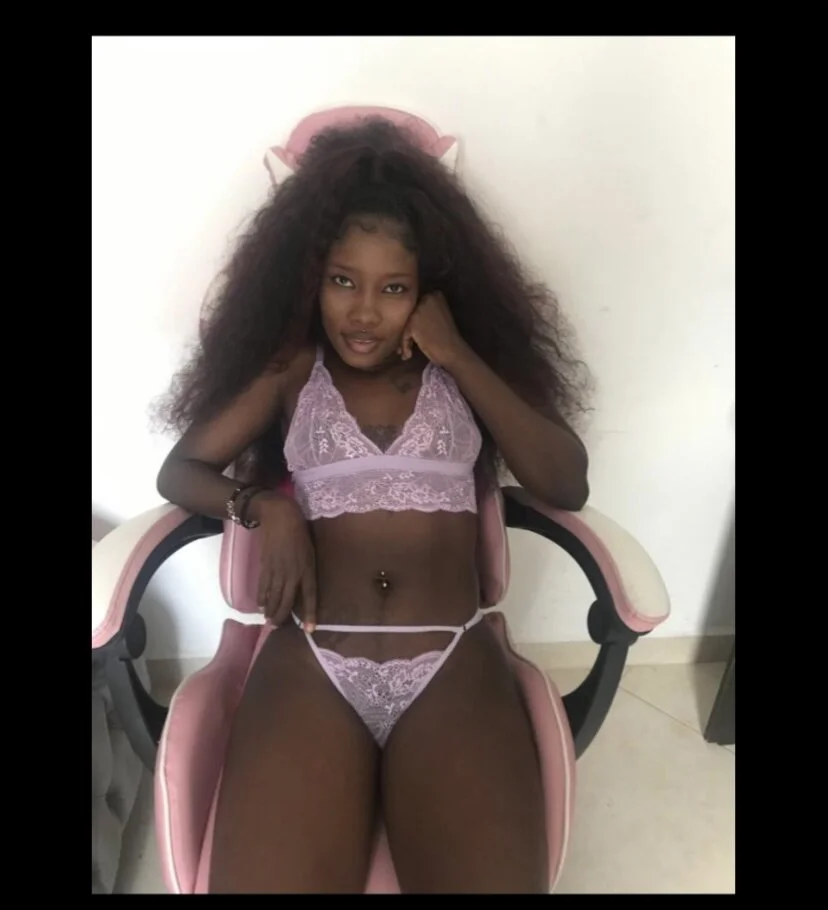 XXX Porn Photo of Nude coral1727 5