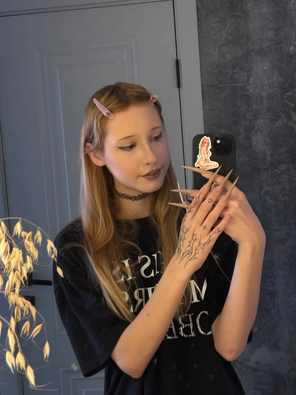 XXX Porn Photo of Nude MadisonKiss_ 4