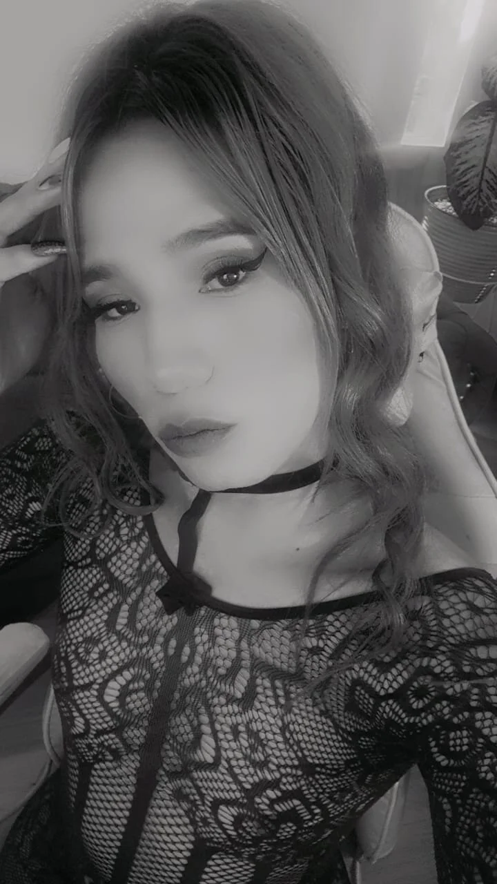 XXX Porn Photo of Nude Greichellsecret__ 2