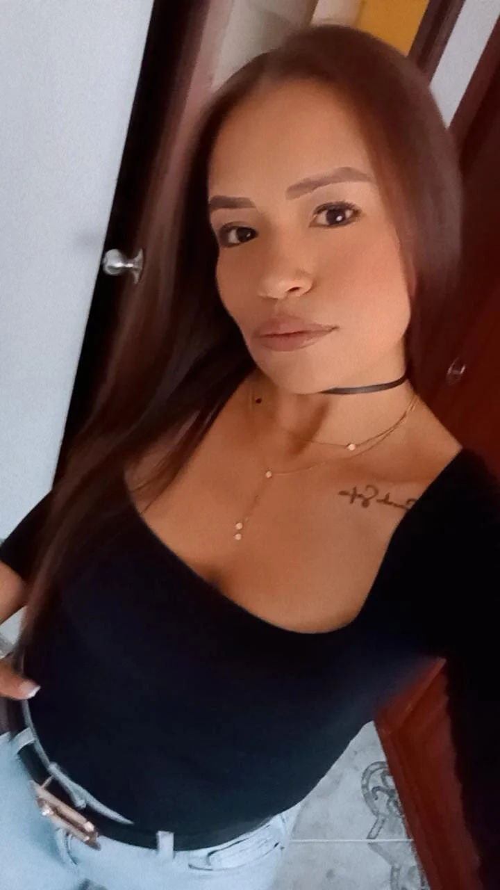 XXX Porn Photo of Nude danna_emily 1
