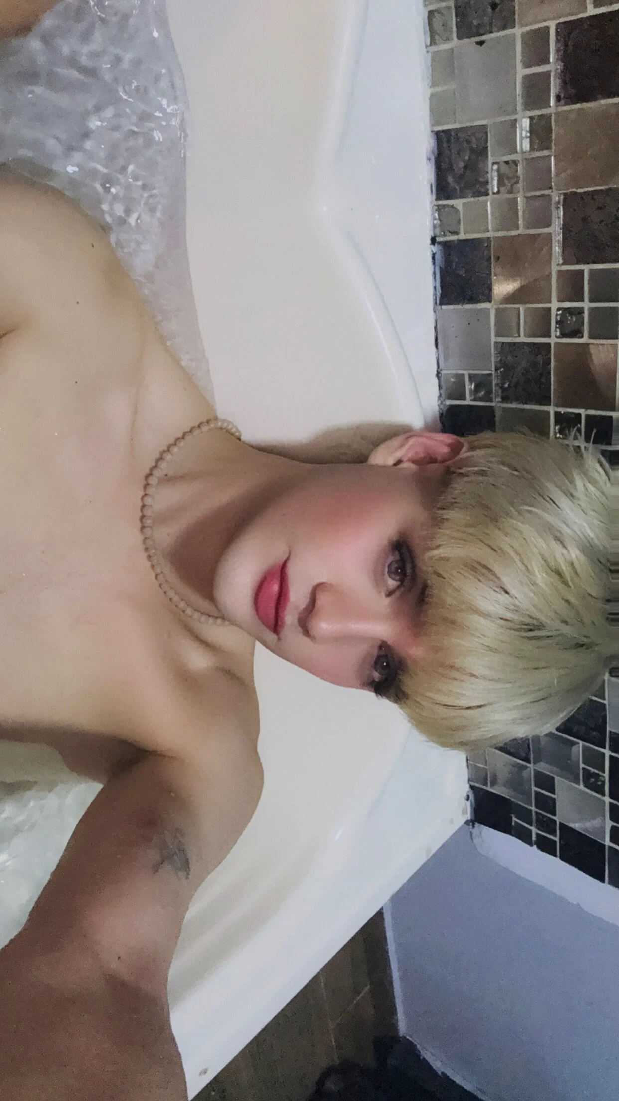 XXX Porn Photo of Nude VladHellsing4 43