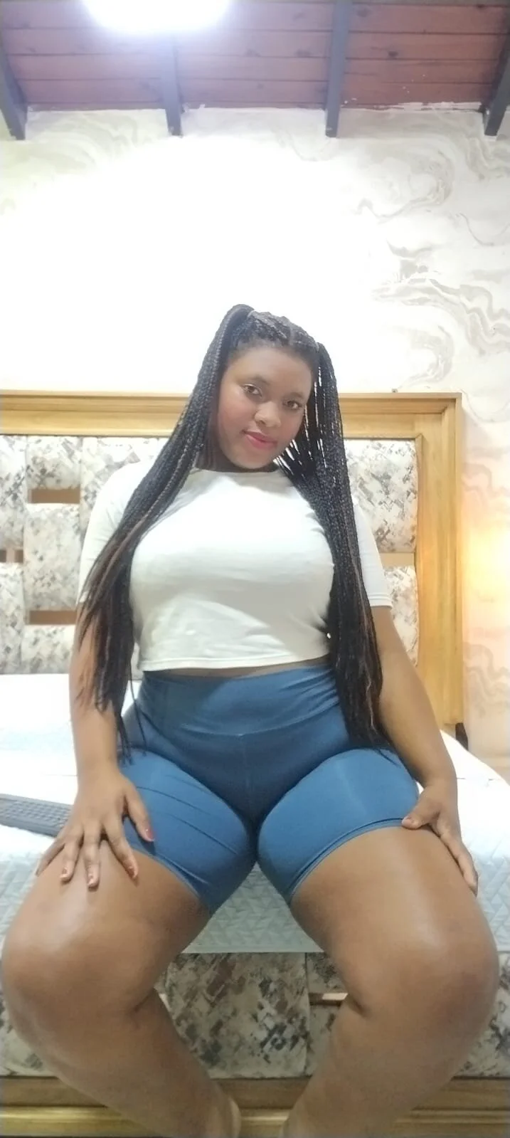 XXX Porn Photo of Nude ZOLEY_WATSON 10