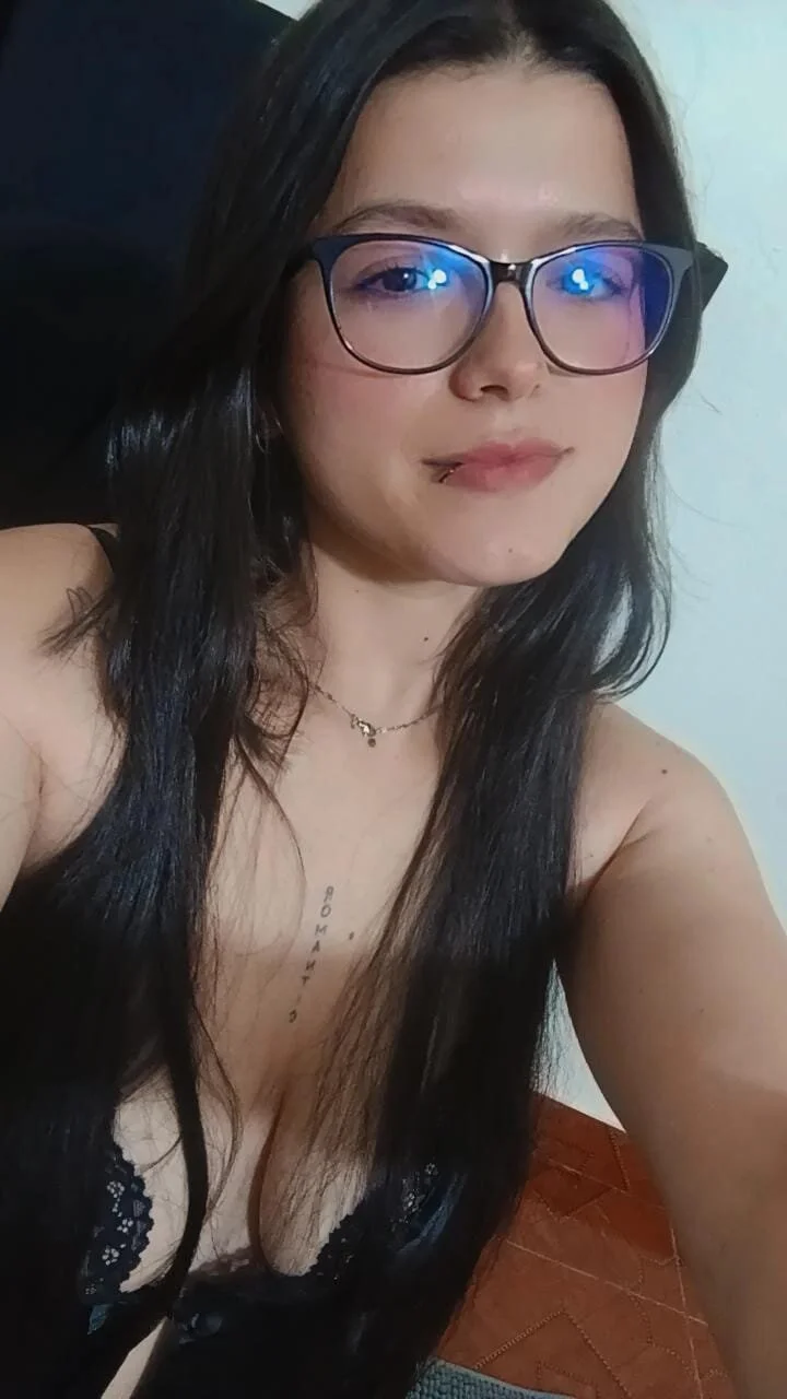 XXX Porn Photo of Nude Baby-Andrea- 3
