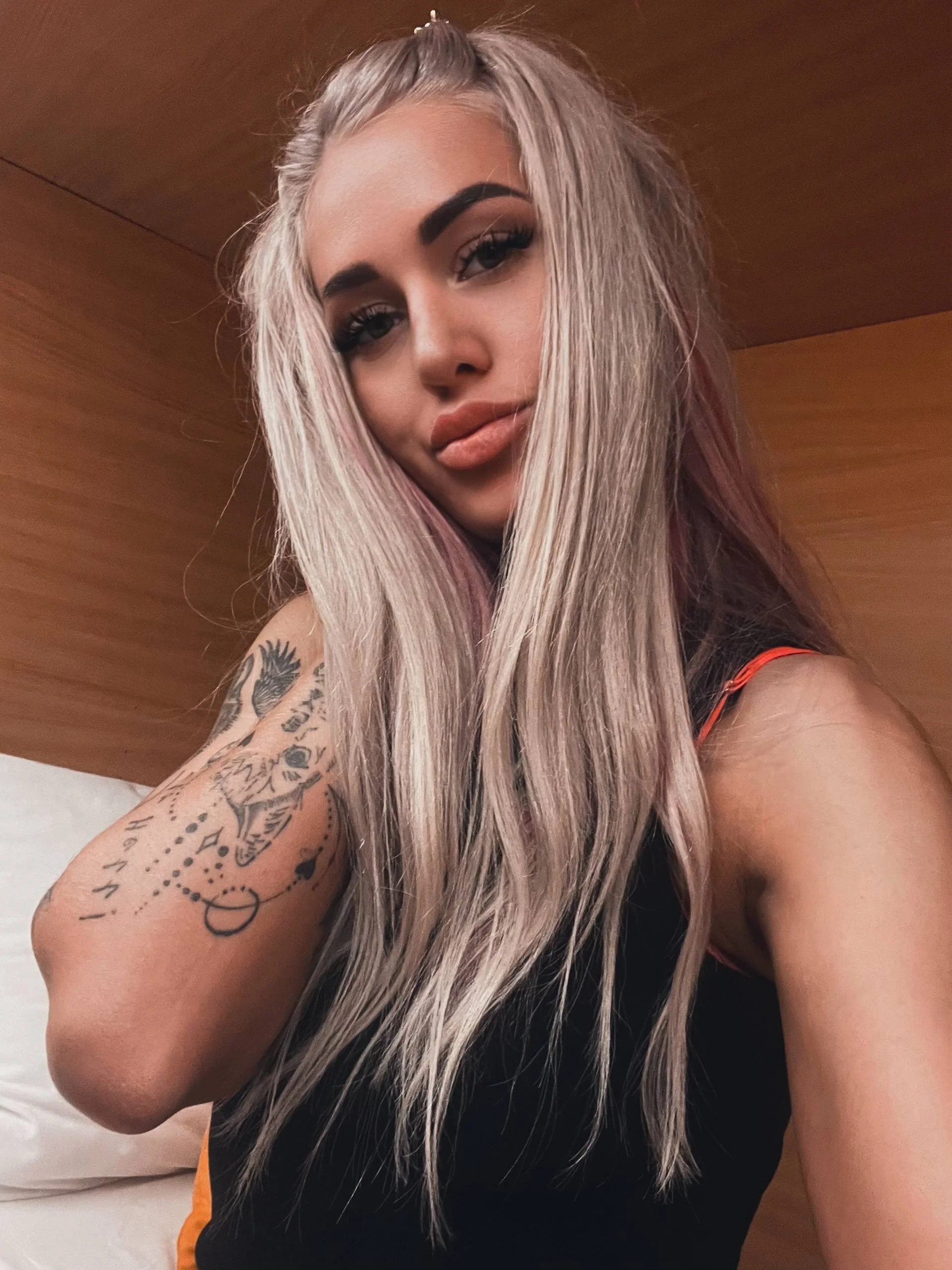 XXX Porn Photo of Nude Kira_Key 1