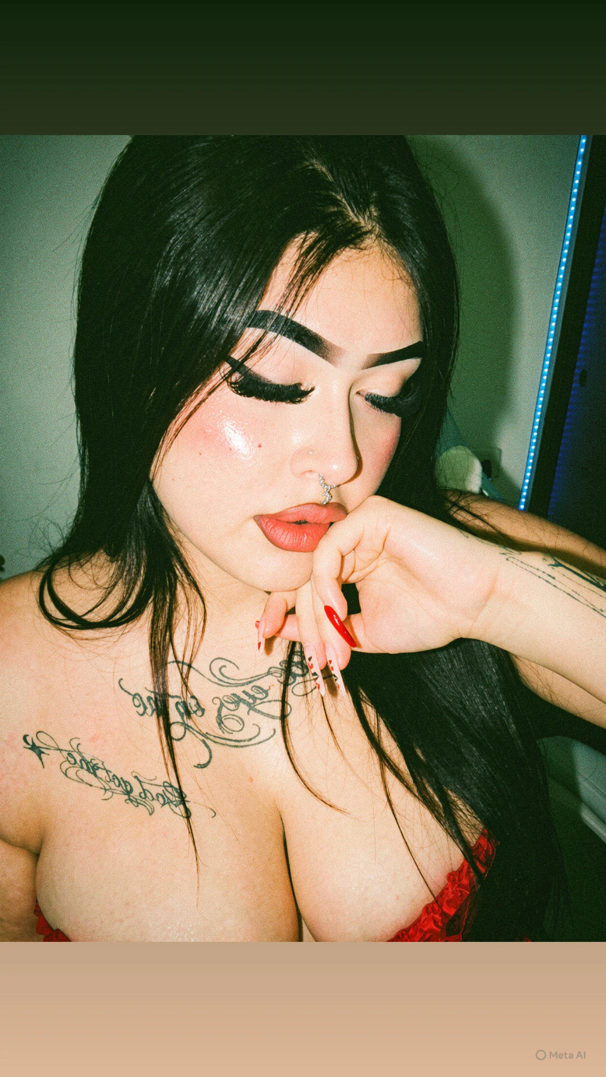 XXX Porn Photo of Nude hollycute__ 14