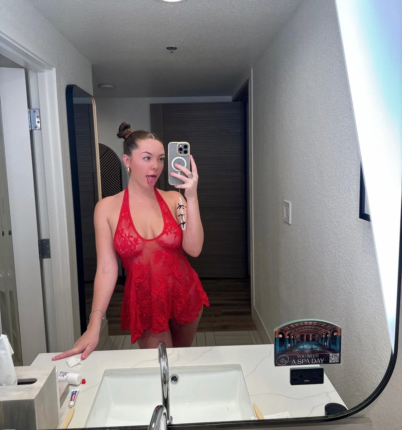 XXX Porn Photo of Nude babygingerboo 29