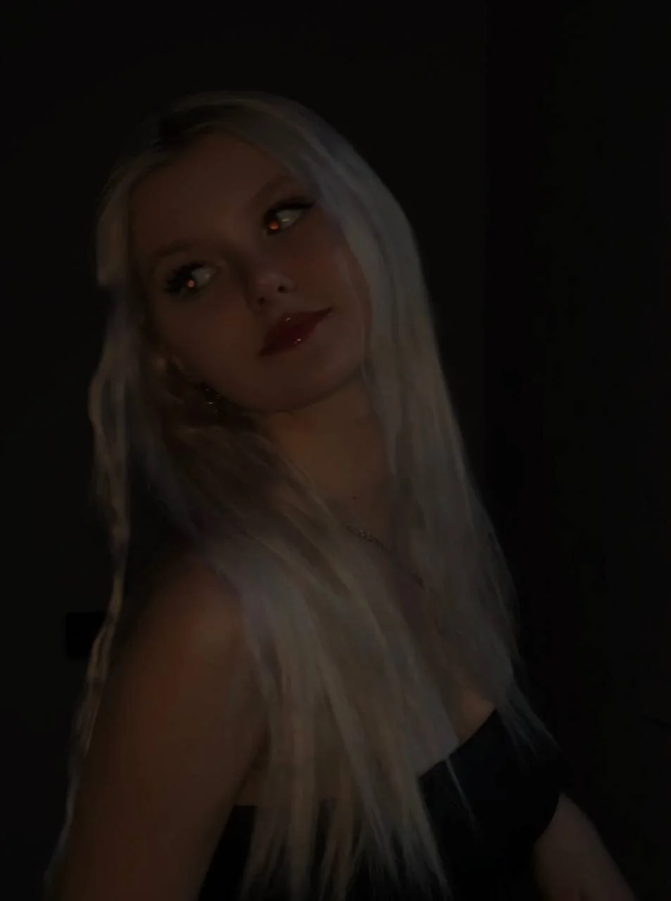 XXX Porn Photo of Nude AnnyBany 4