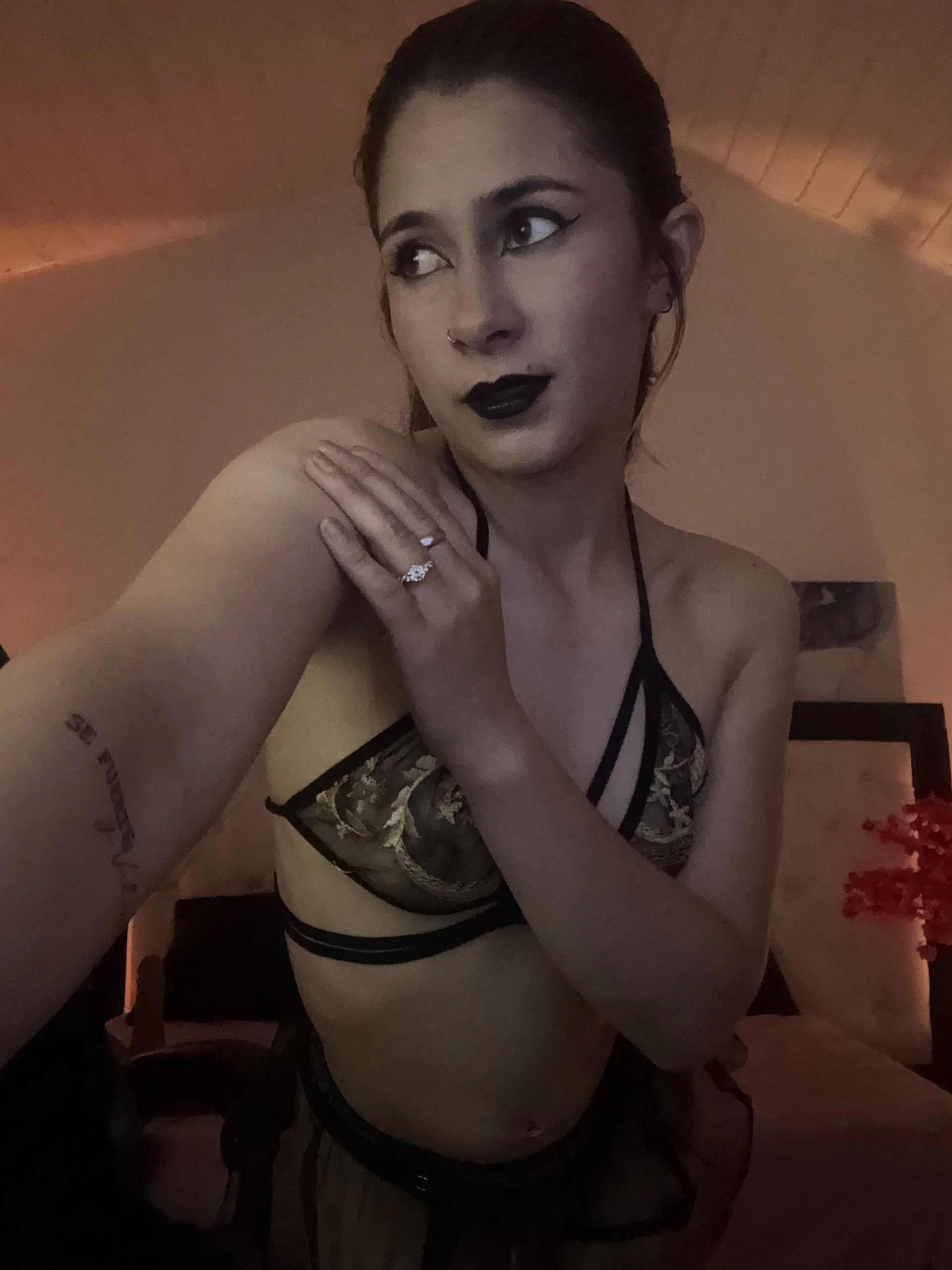 XXX Porn Photo of Nude SaraRoads 63