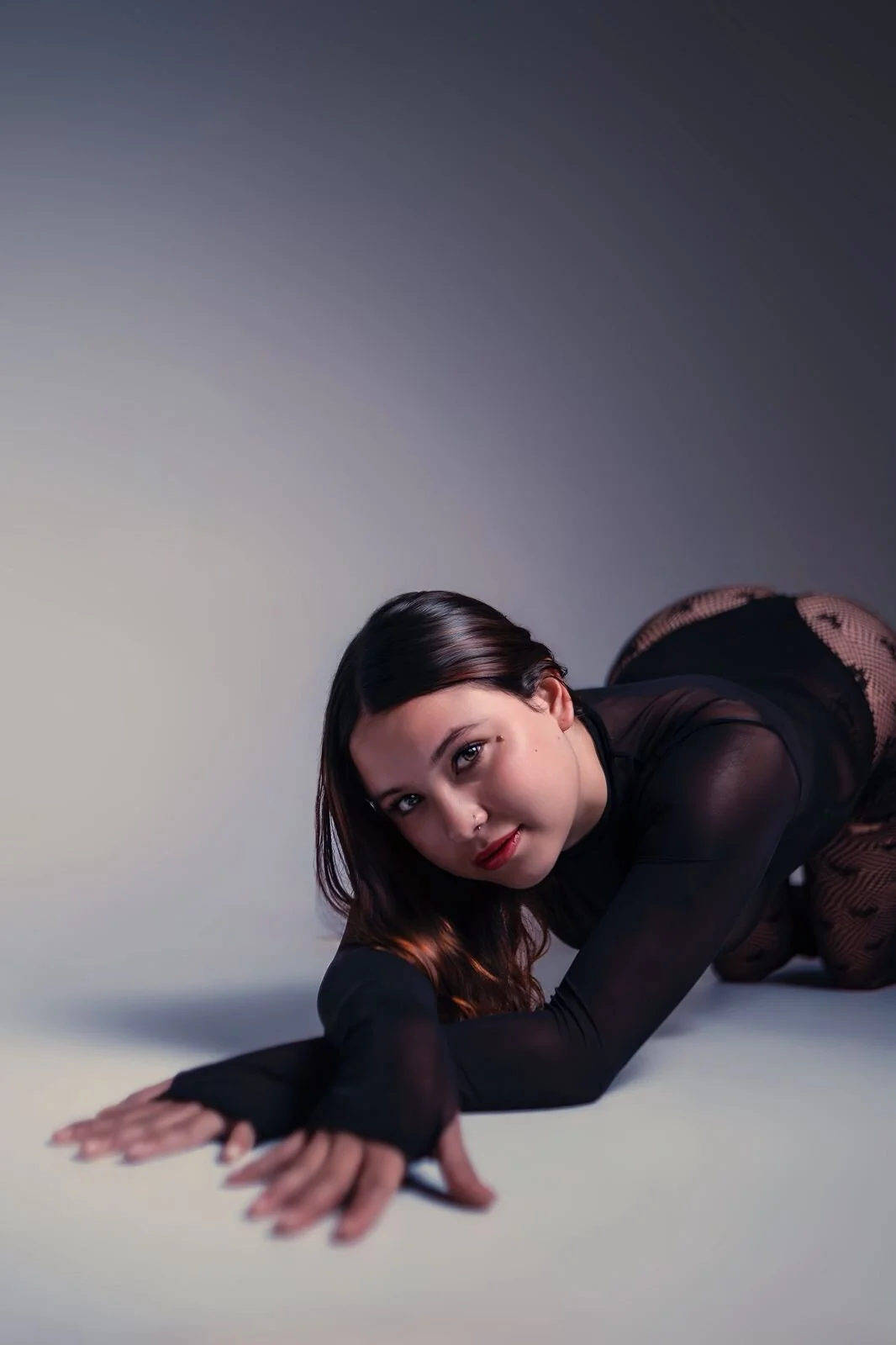 XXX Porn Photo of Nude little_emma0 10