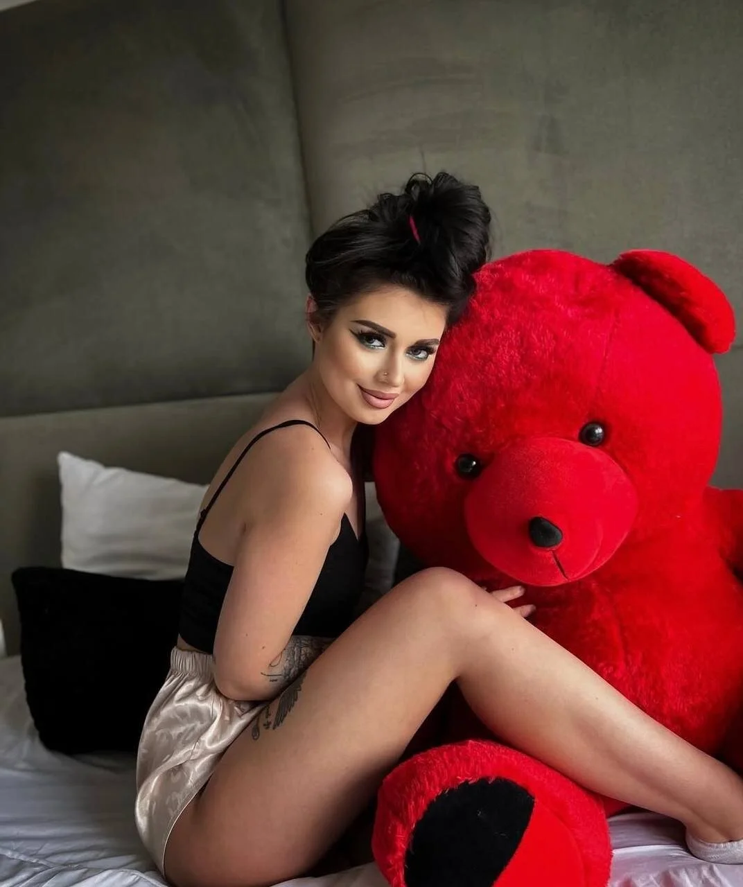 XXX Porn Photo of Nude VivienneNoire 6