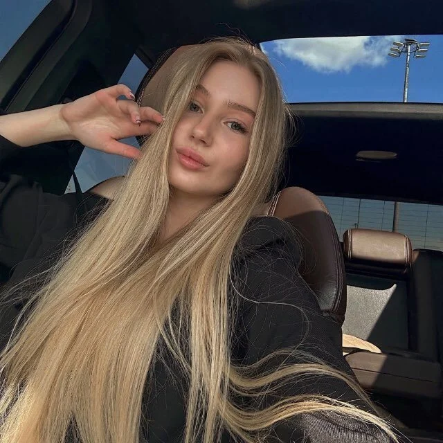 XXX Porn Photo of Nude MoonlitCrystalia 4