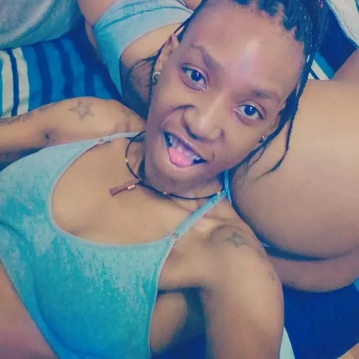 XXX Porn Photo of Nude LadyShirley 16
