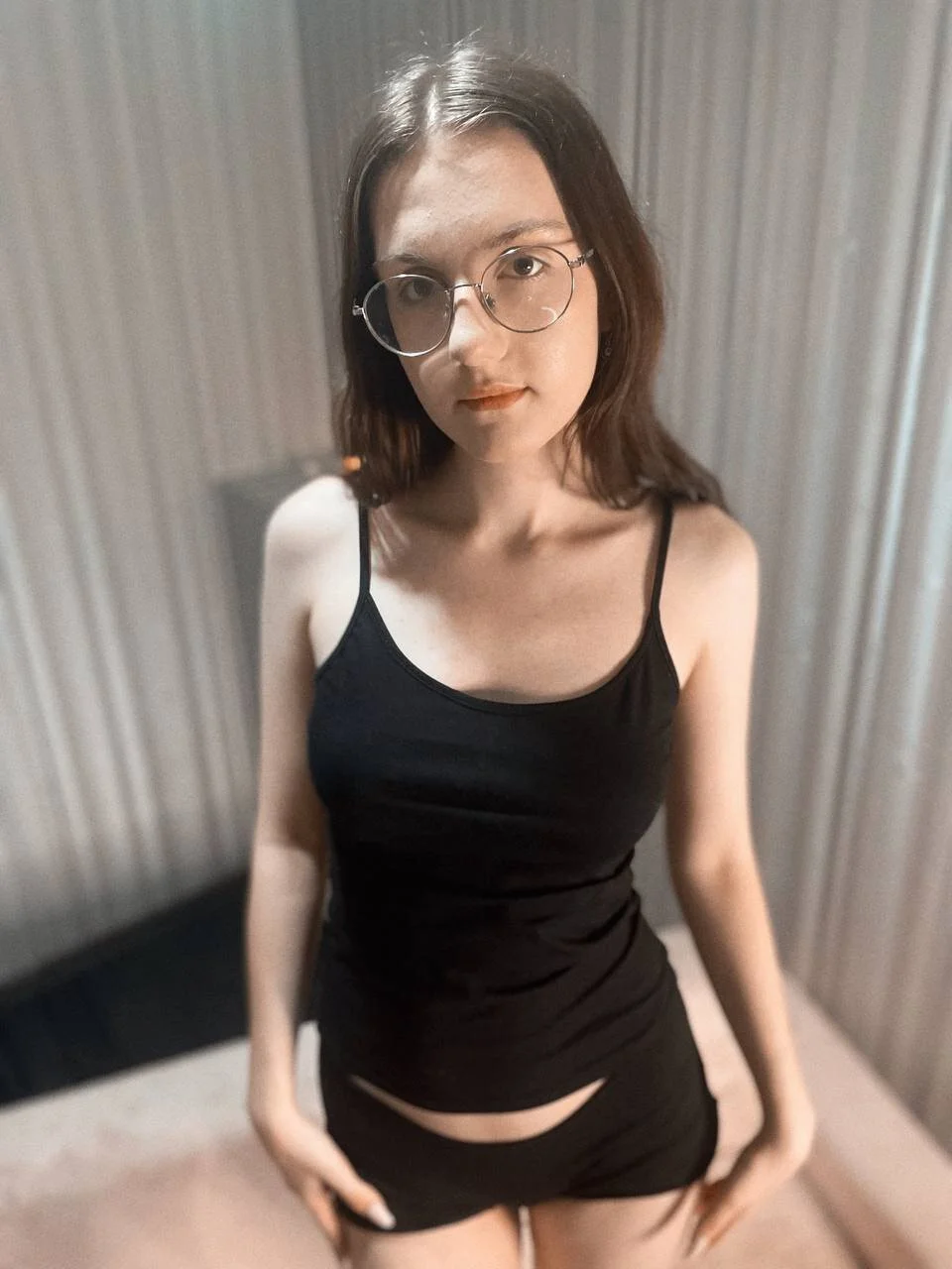 XXX Porn Photo of Nude VixenLight 10