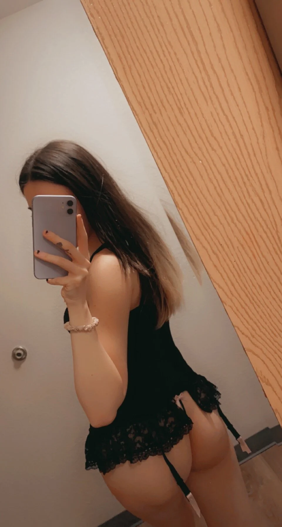 XXX Porn Photo of Nude alisonfields 14