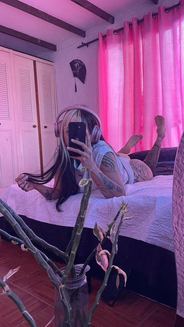 XXX Porn Photo of Nude holyhudson 8