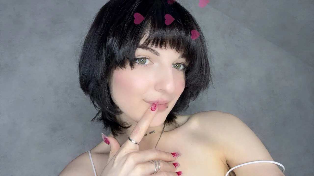 XXX Porn Photo of Nude Lyynn_Martin 3