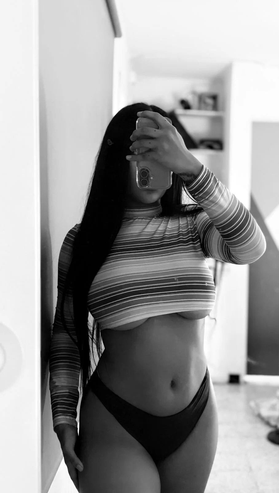 XXX Porn Photo of Nude georgiia_cm 9