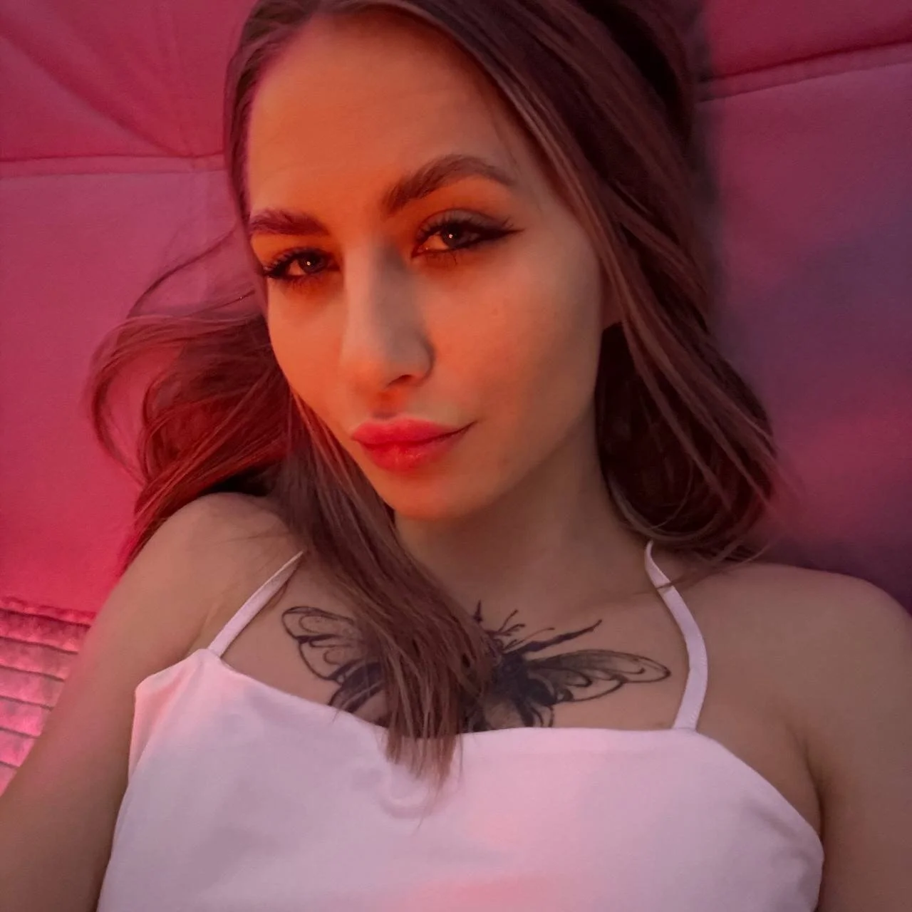 XXX Porn Photo of Nude BlondeBun 21