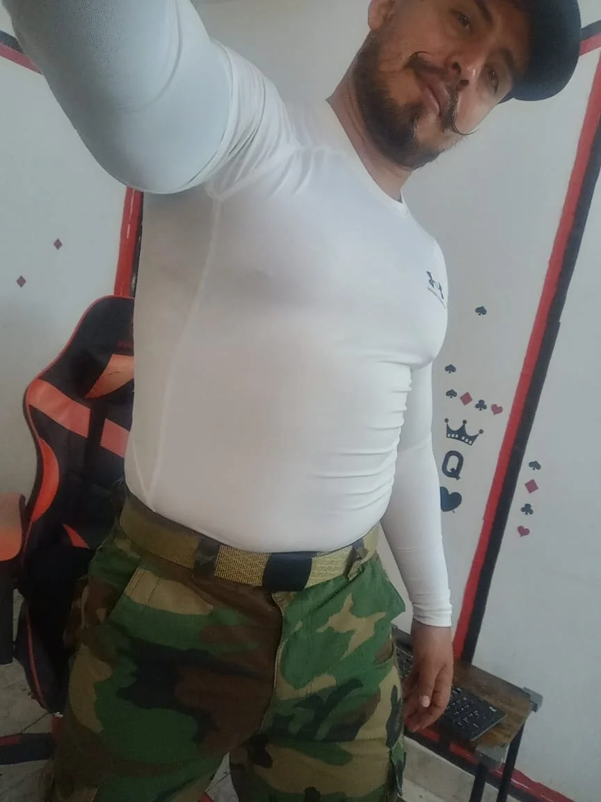 XXX Porn Photo of Nude KalethBigDick 1852