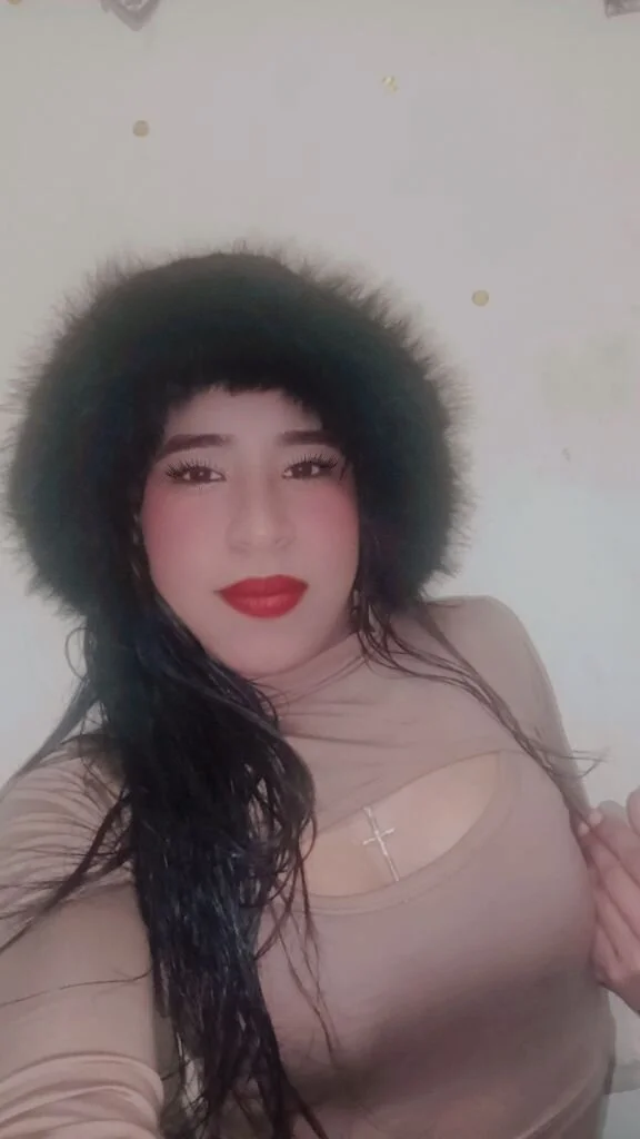 XXX Porn Photo of Nude evelynnice19 13