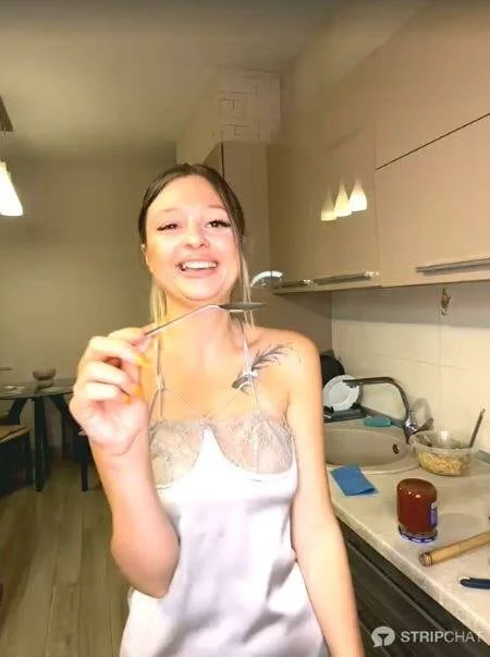 XXX Porn Photo of Nude Kimsweet7 11