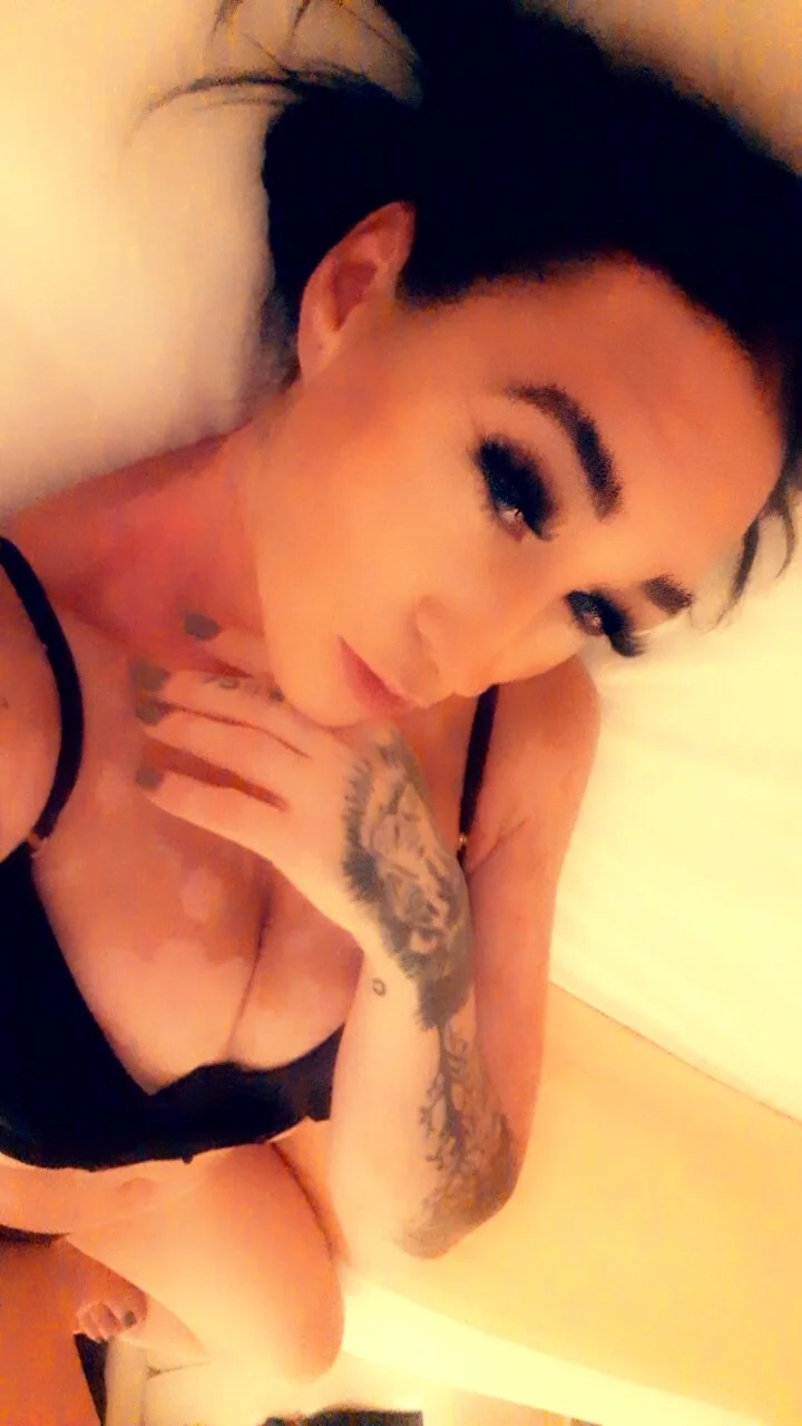 XXX Porn Photo of Nude Rayanablackandwhite 17