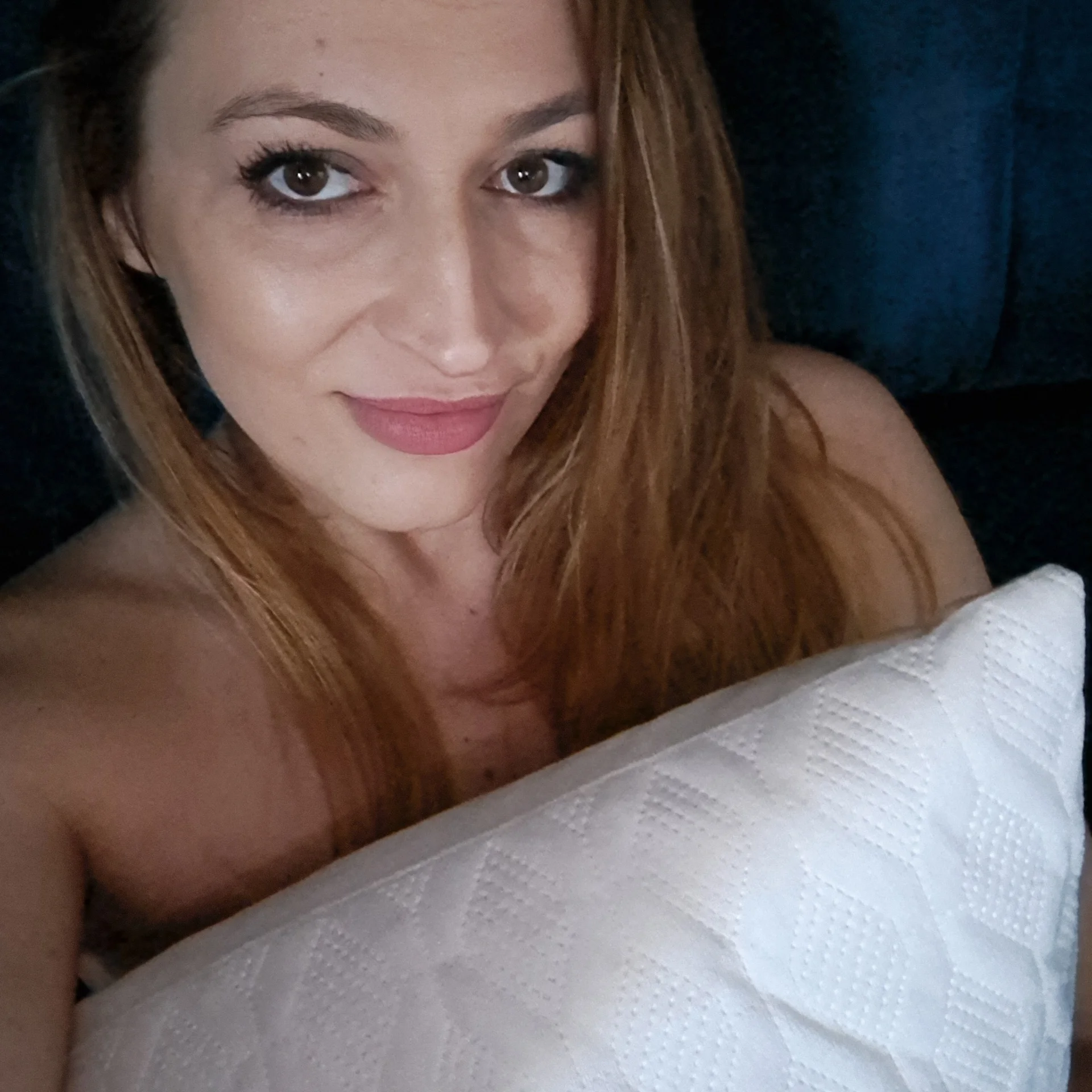 XXX Porn Photo of Nude LucyFemme 2