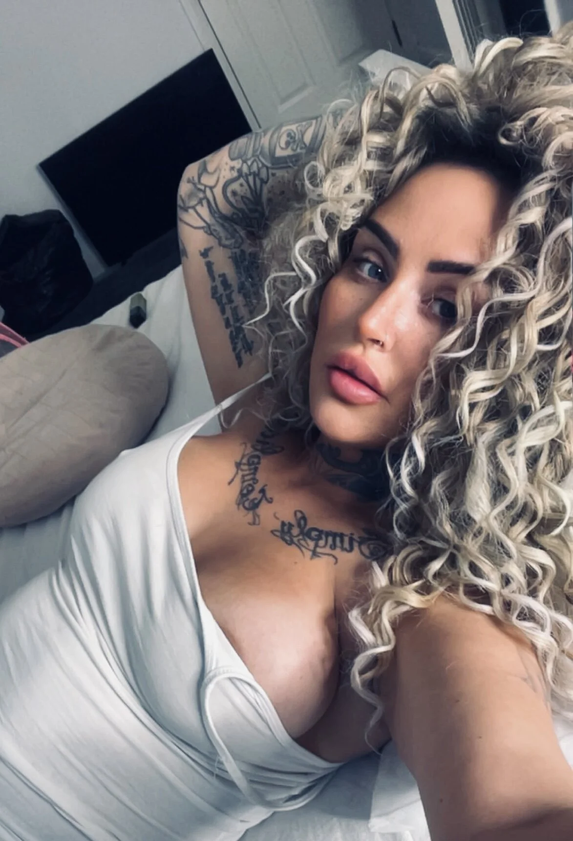 XXX Porn Photo of Nude felicity_stewart 4