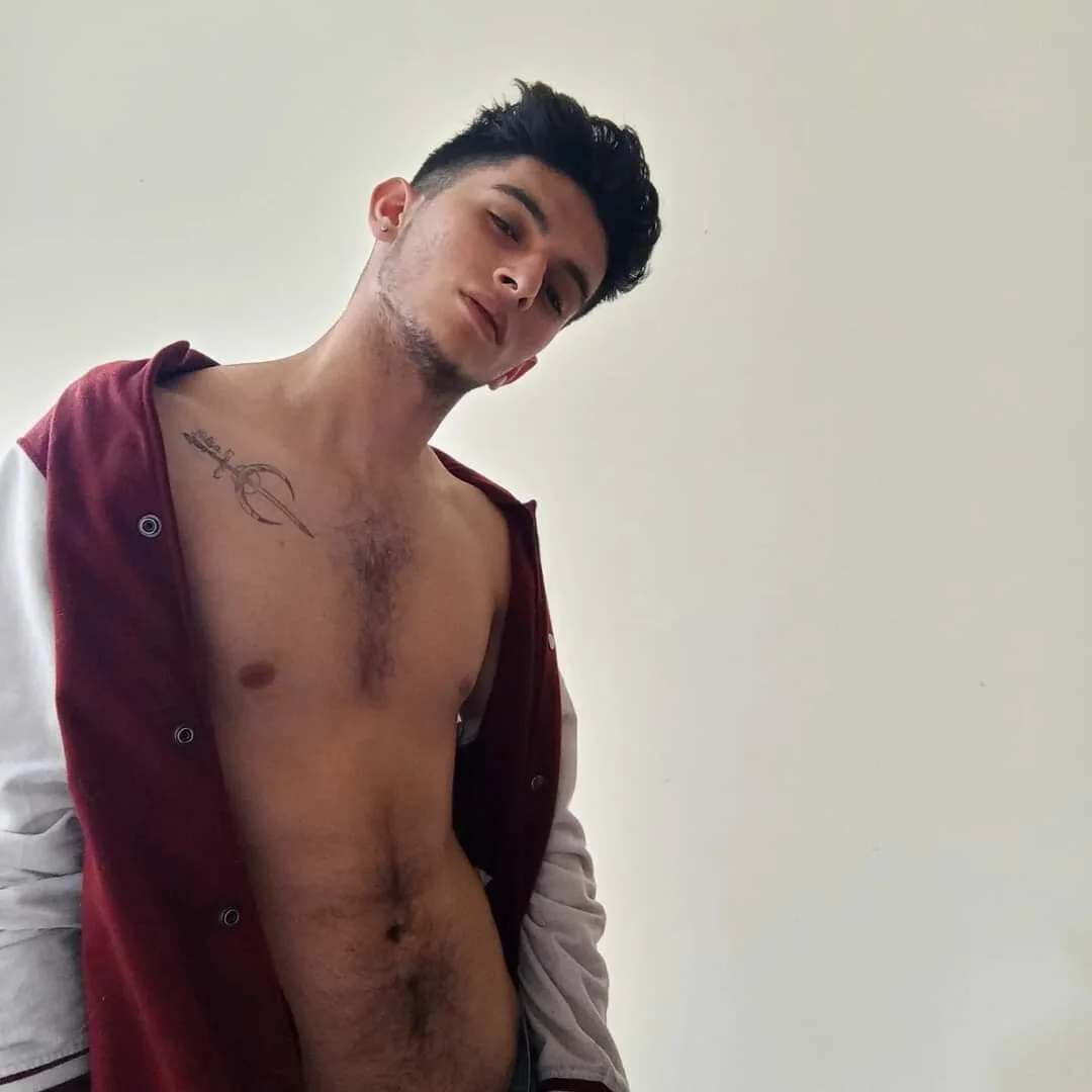 XXX Porn Photo of Nude MrWilliseo 14